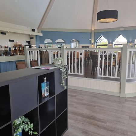 Hotel Static Caravan To Hire , Hoburne Devon Bay Goodrington Exteriér fotografie
